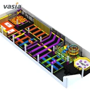 Iso trampoliinipuiston liuotus